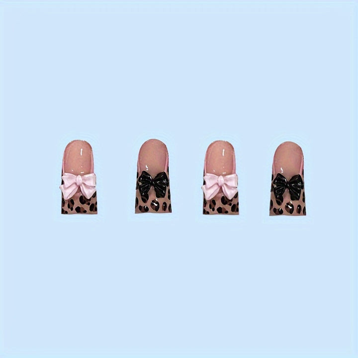 Decorative Leopard Print Press-On Nail Set Stornfield