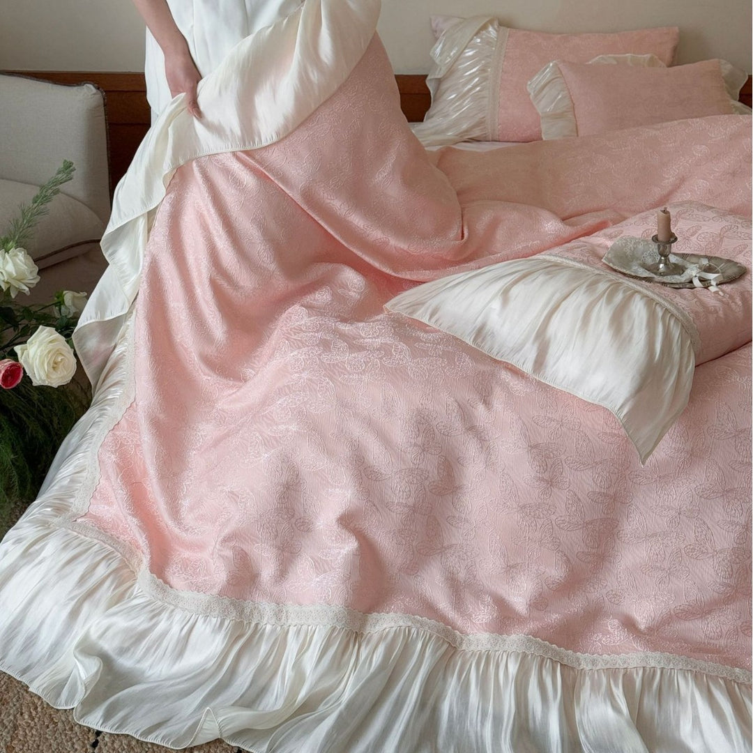 Romantic bedding set made of jacquard cotton with satin ruffle and decorative bed covering