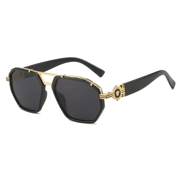 Elegant Oversized Geometric Sunglasses Stornfield