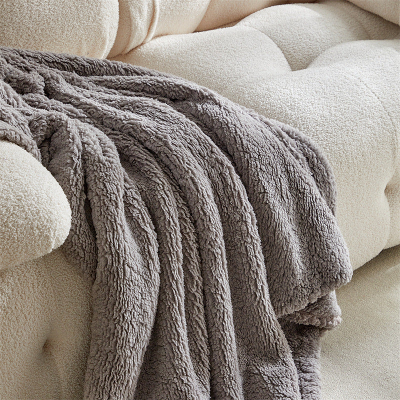 Luxurious Faux Fur Throw Blanket