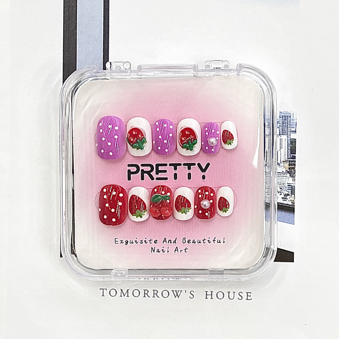 Decorative Press-On Nail Set Stornfield