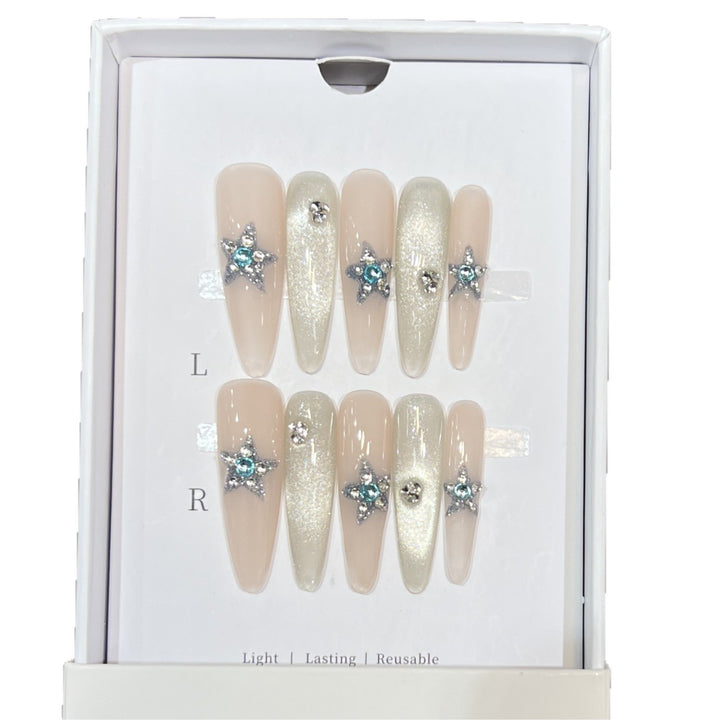 Star-Accent Press-On Nail Art Set Stornfield