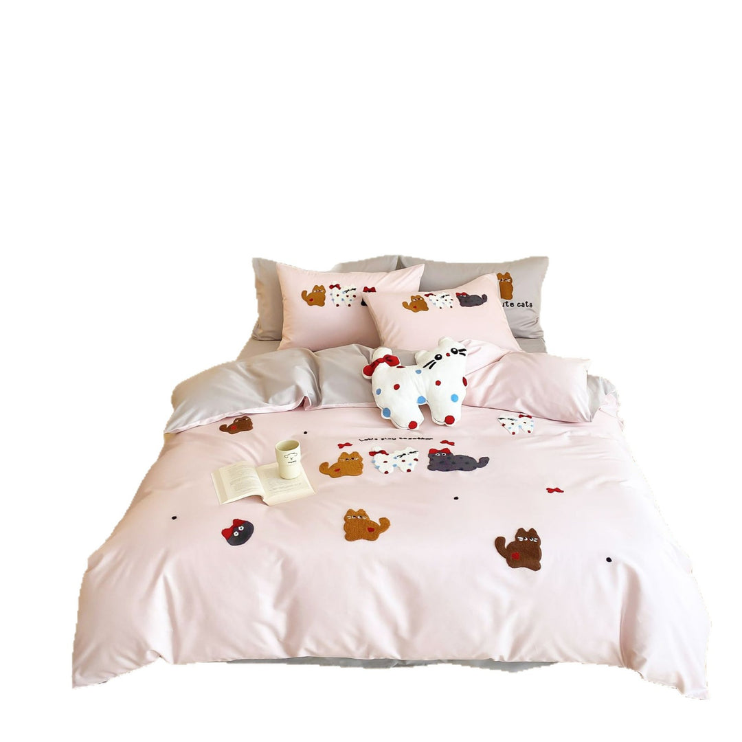Embroidered Cotton Satin Duvet Cover Set with Cat Appliqué Pillowcases