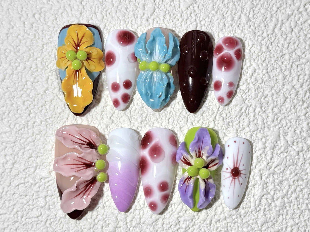 Decorative Floral Press-On Nail Art Set  1791773189