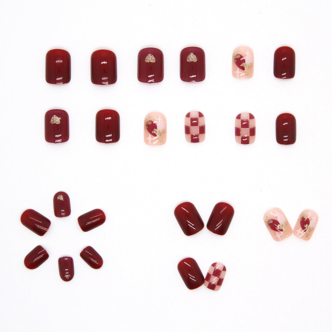 Artistic Design Press-On Nail Set Stornfield