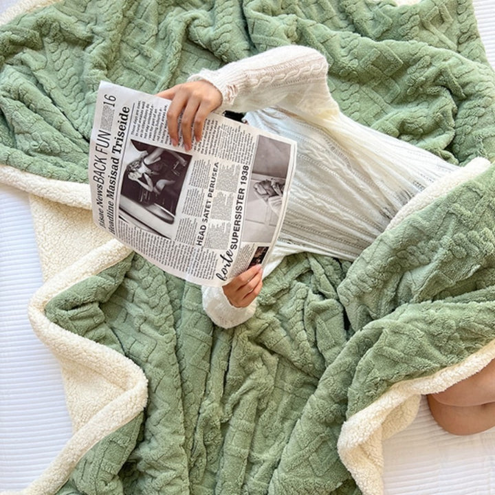 Luxurious Plush Sherpa Throw Blanket