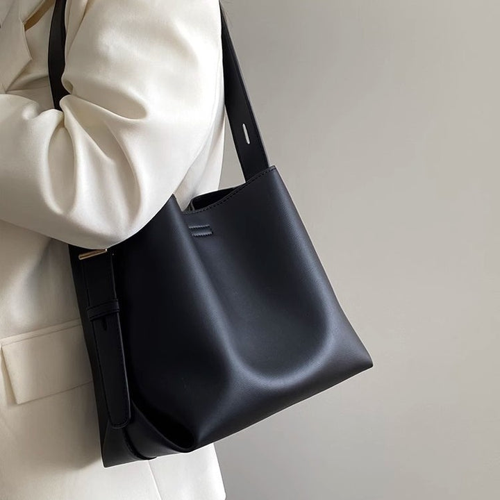 Modern shoulder bag Stornfield