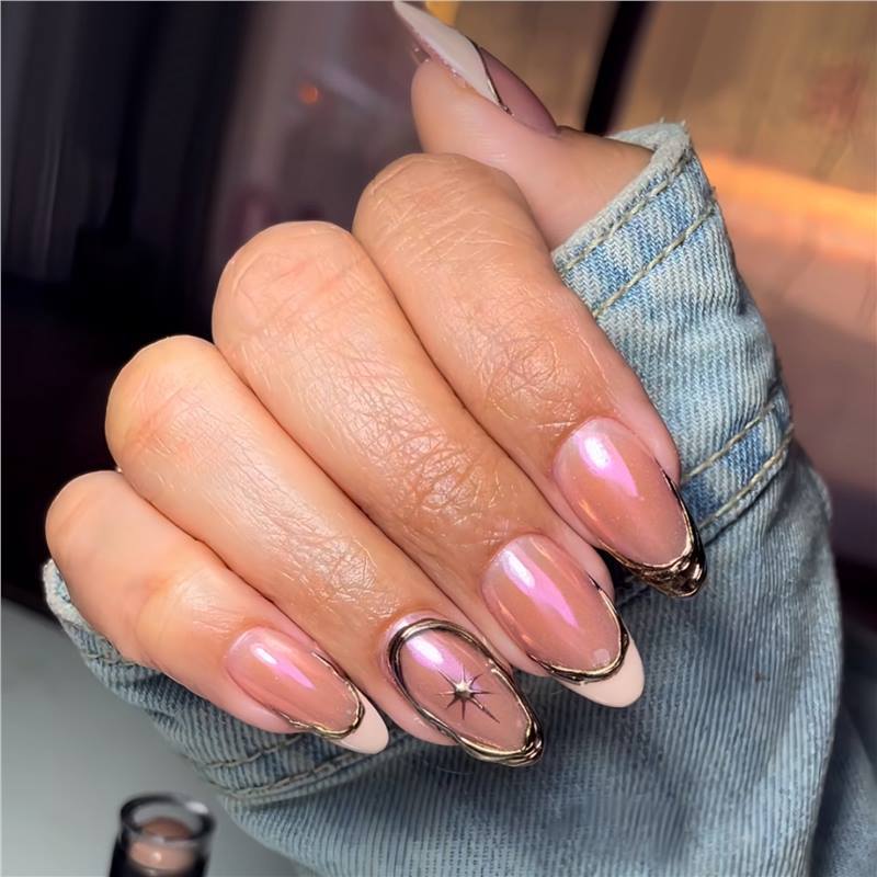 Premium Glittering French Tip Press-On Nails with Gold Accents Stornfield
