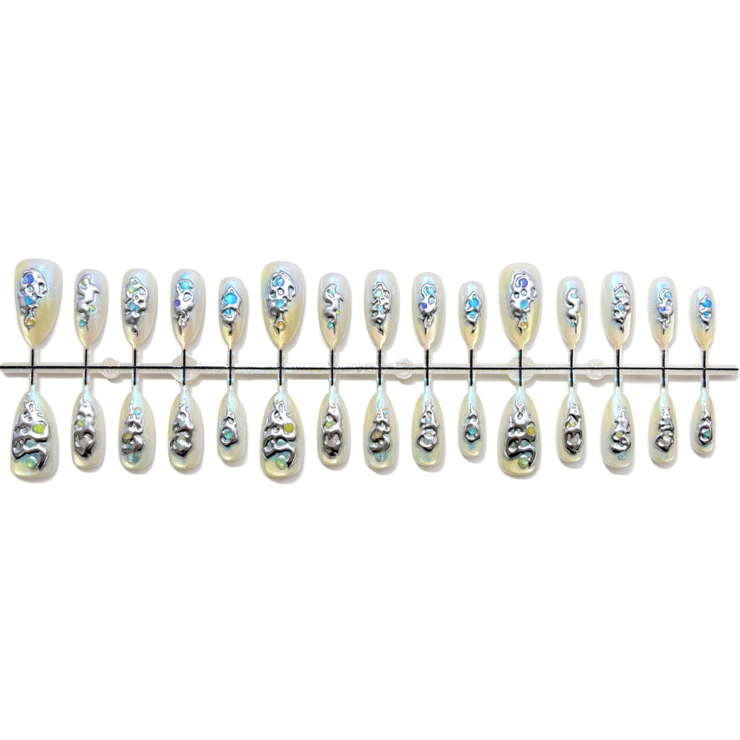 Artistic Press-On Nail Set with Unique Design