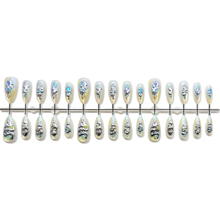 Artistic Press-On Nail Set with Unique Design