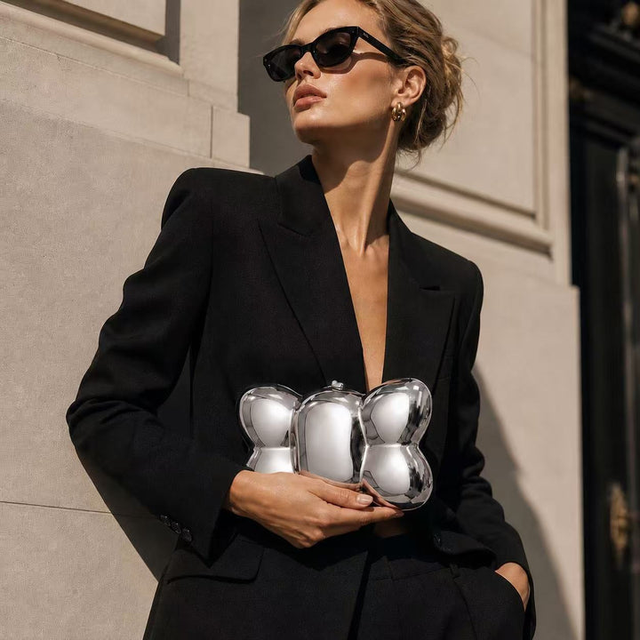 Modern Clutch