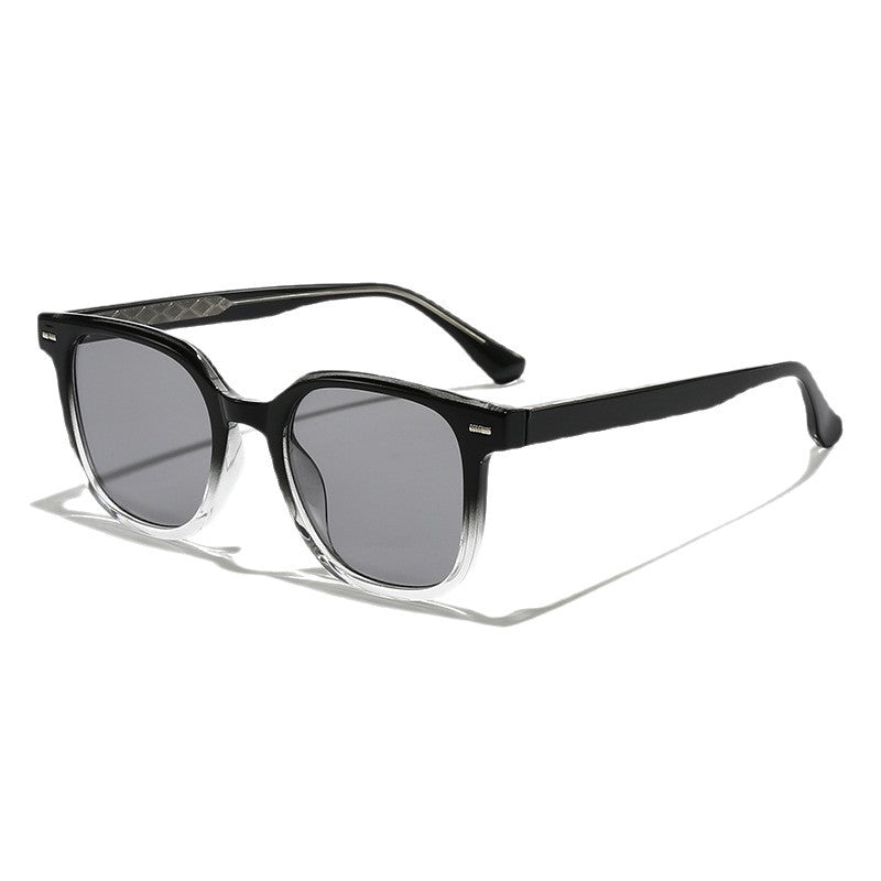 Ladies' fashionable sunglasses with sturdy design Stornfield