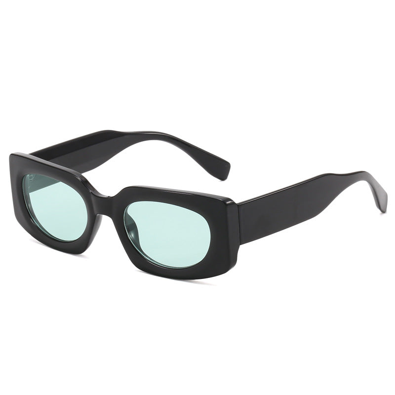 Women's fashionable sunglasses with classic frame Stornfield