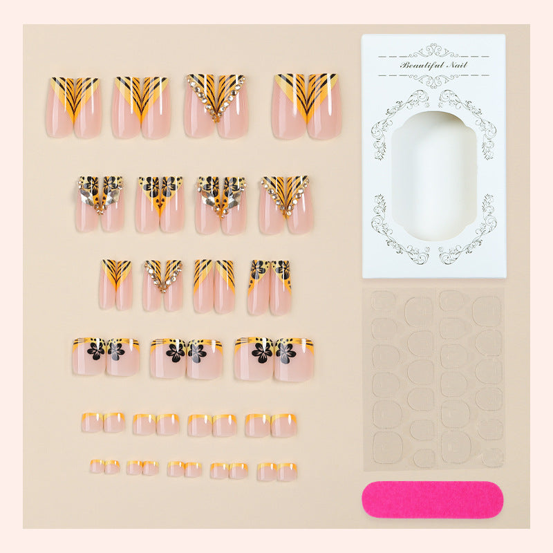 Artistic Premium Press-On Nail Set with Floral and Gem Accents Stornfield