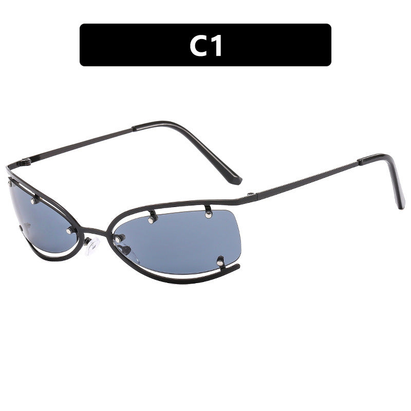 Women's fashionable sunglasses with elegant frame structure and trendy lenses Stornfield