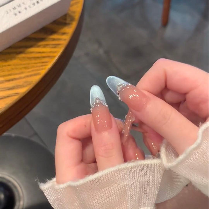 Premium Decorative Press-On Nail Extensions Stornfield