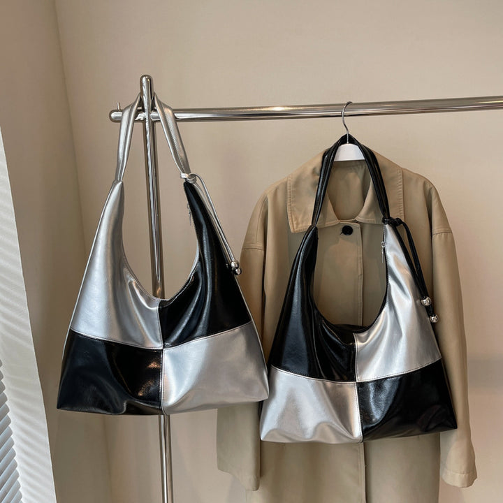 Chic Reversible Hobo Bag Stornfield