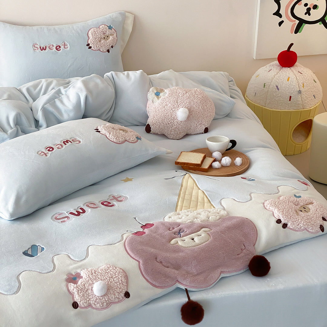 Children's Embroidered Plush Duvet Cover Set with Ice Cream & Sheep Appliqués