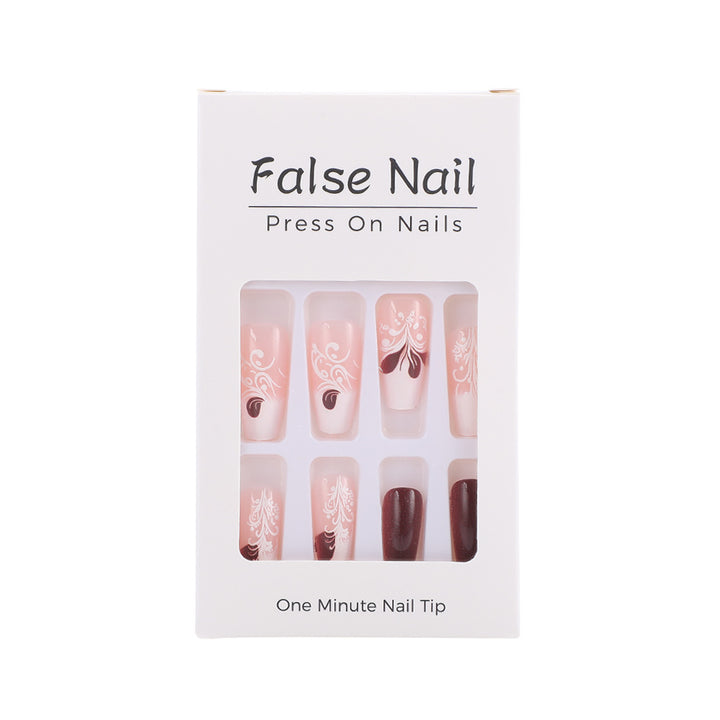 Artificial nails in elegant vintage design Stornfield