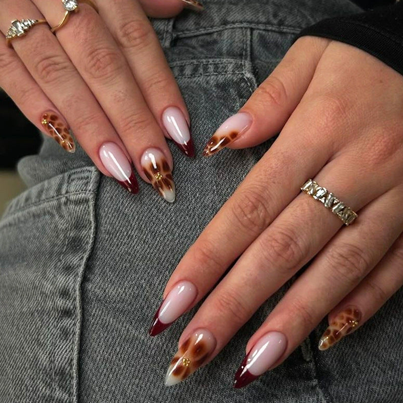 Fashionable Press-On Nail Art Set Stornfield