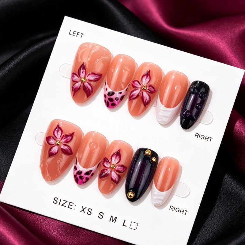 Floral Design Decorative Press-On Nails