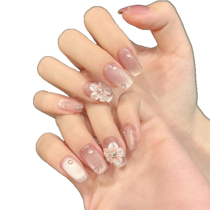Decorative Press-On Nail Art Set with Floral Embellishments  1791774369