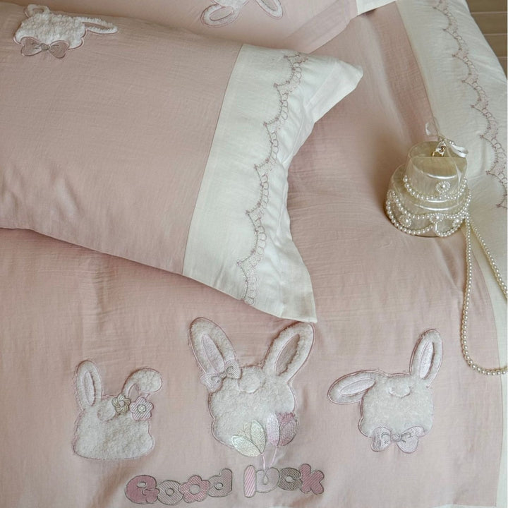 Pastel Bunny Appliqué Cotton Sateen Duvet Cover Set with Scalloped Embroidered Border