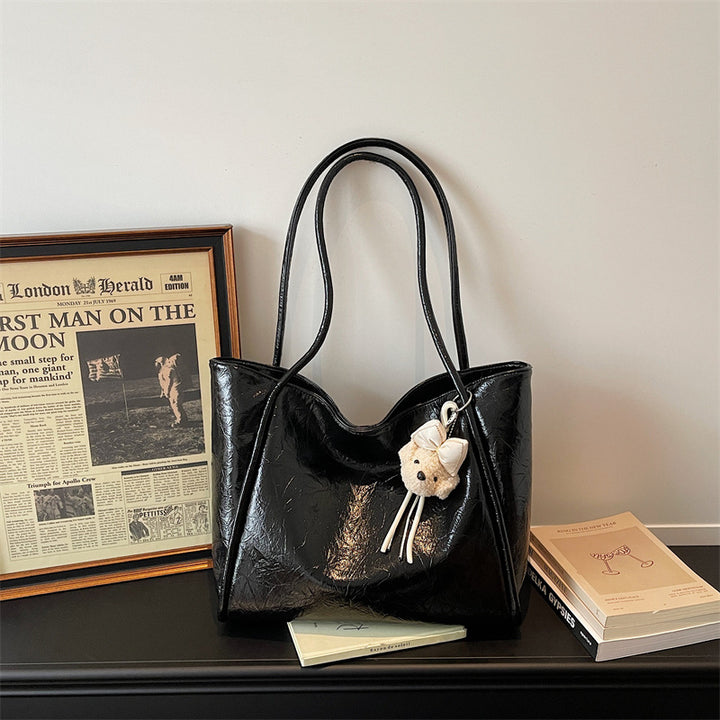 Versatile Soft-Finish Tote Stornfield