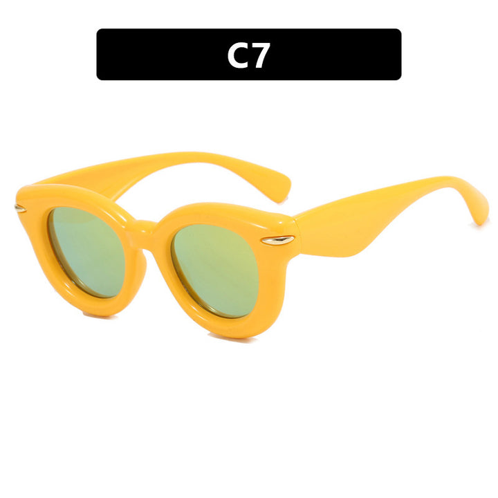 Women Cat-Eye Sunglasses with extravagant frame and protective UV protection Stornfield