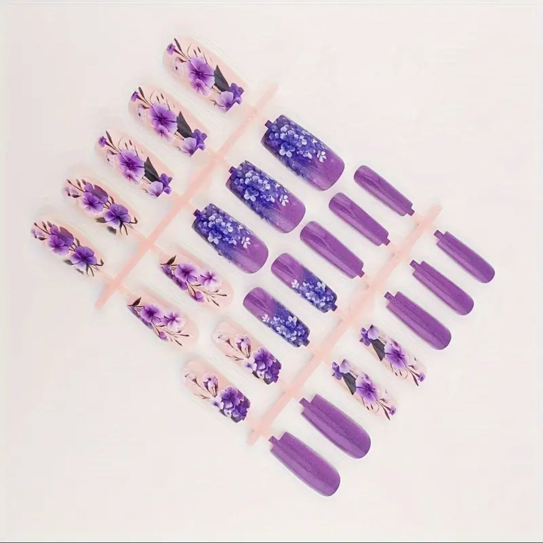 Artificial Nail Set with Floral 3D Designs Stornfield