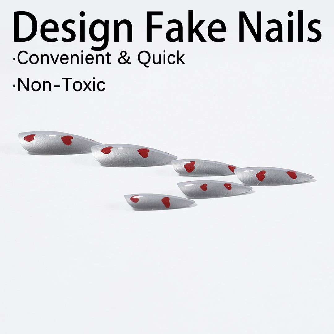 Nail art set with heart-shaped design Stornfield