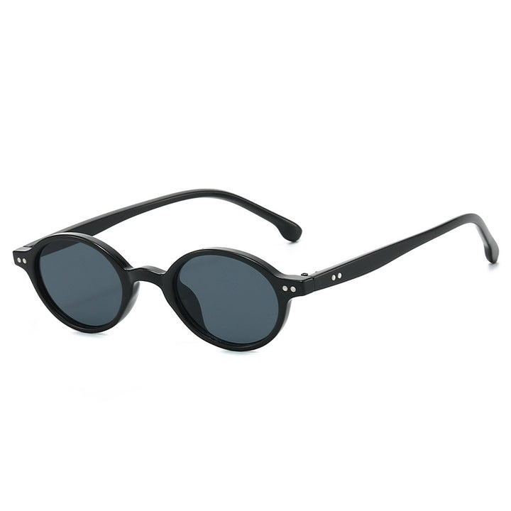 Vintage-Inspired Retro Round Sunglasses Stornfield