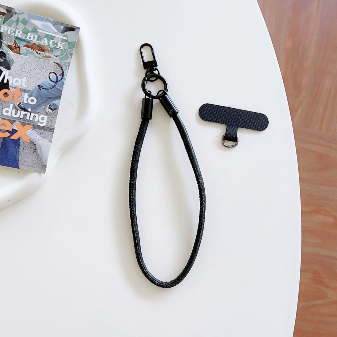 Multifunctional lanyard for everyday needs Stornfield