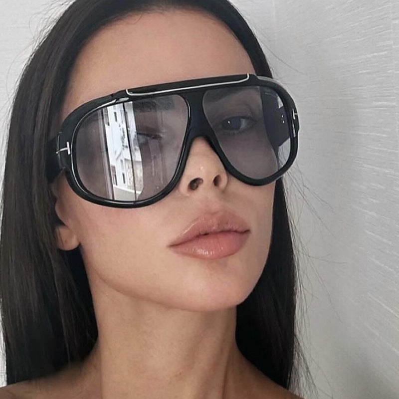 Ladies futuristic protectors sunglasses Stornfield