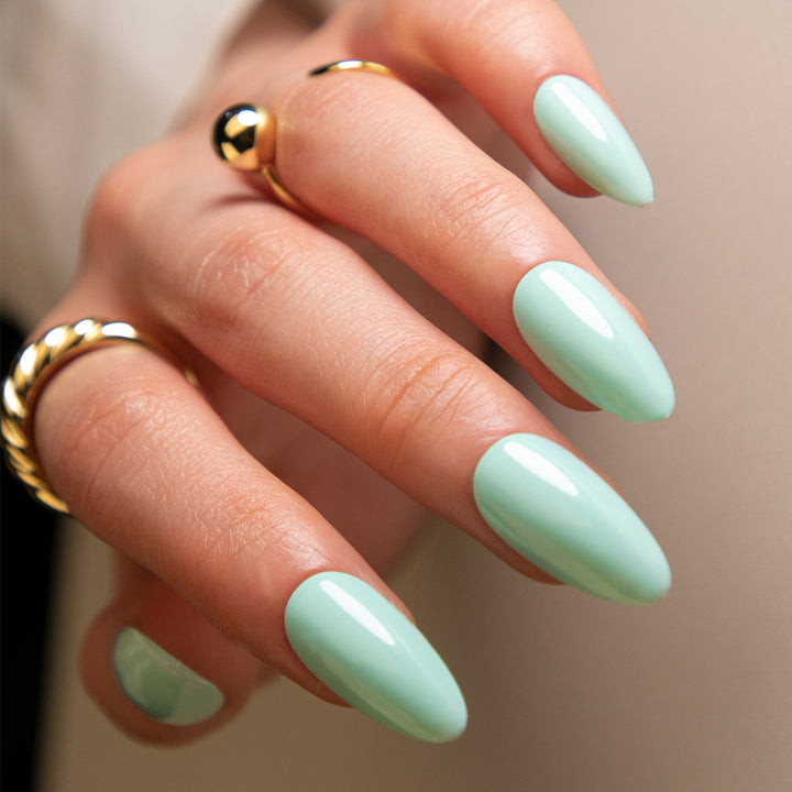 elegant Stiletto nails in high gloss finish Stornfield