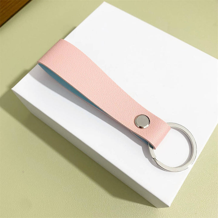 Premium Leather Keychain Holder Stornfield