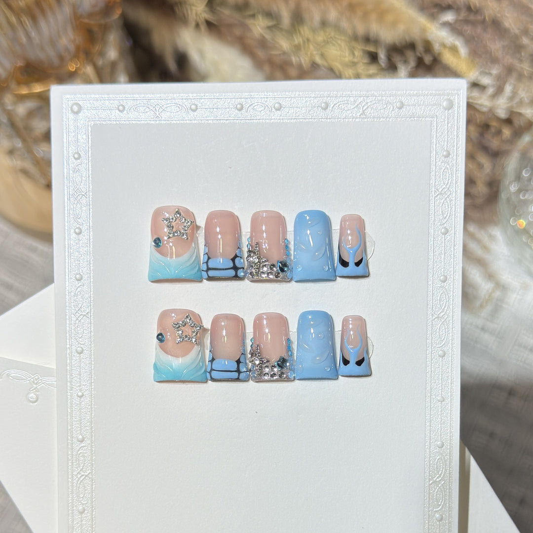 Decorative Press-On Nail Art Set with Ocean-Inspired Design Stornfield