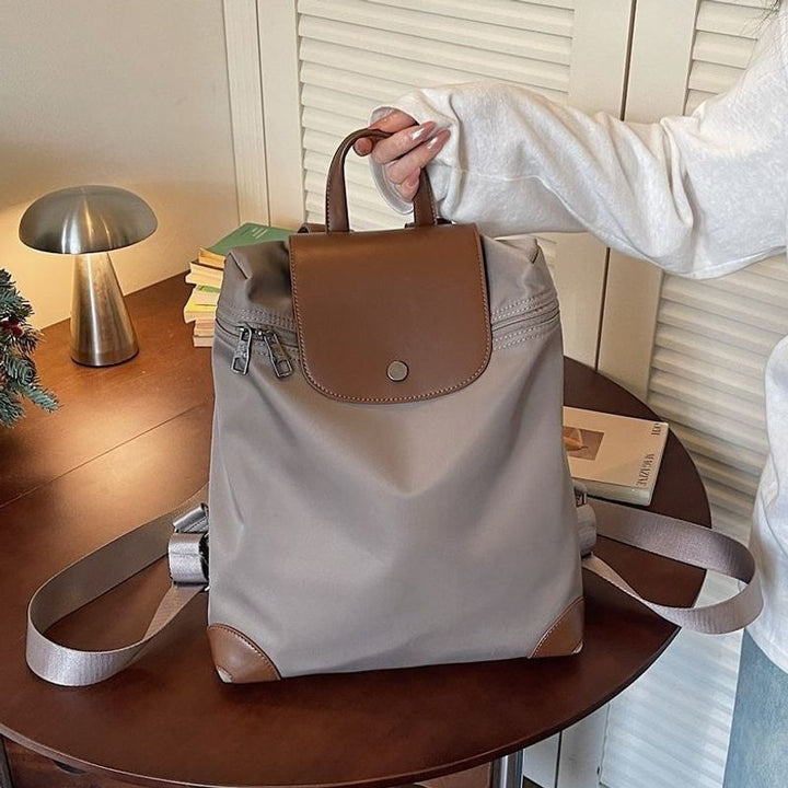 Versatile Urban Backpack with Secure Closure Stornfield