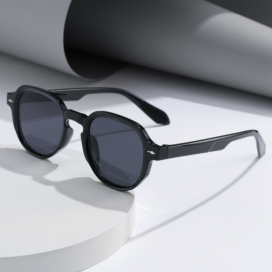 Vintage Inspired Round Sunglasses Stornfield