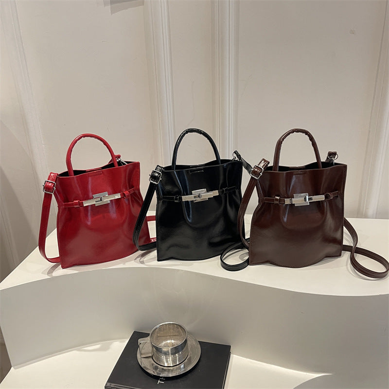 Elegant Structured Leather Handbag