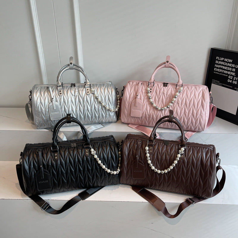 Noble travel bag in modern diamond design Stornfield