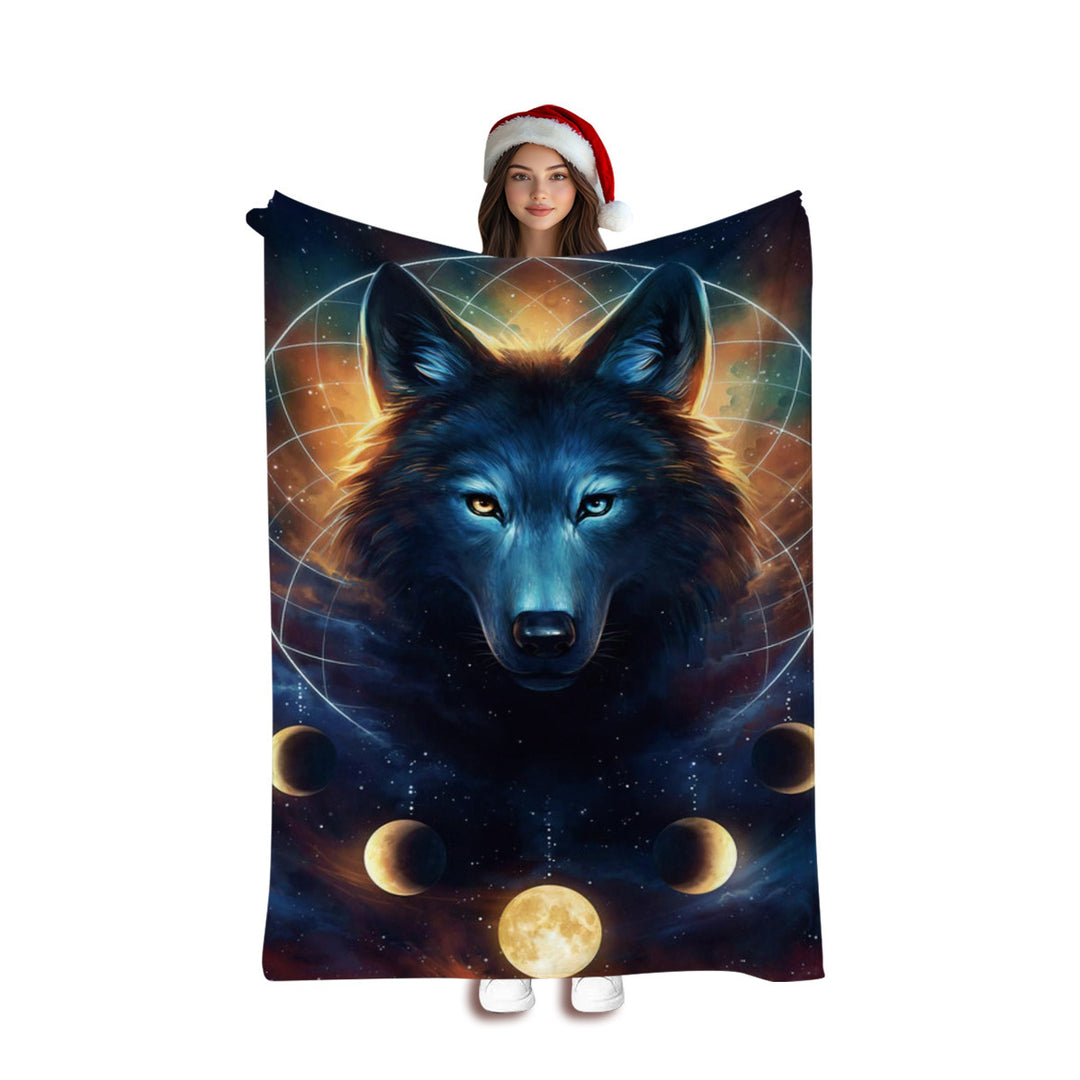 Artistic Wolf-Themed Fleece Blanket