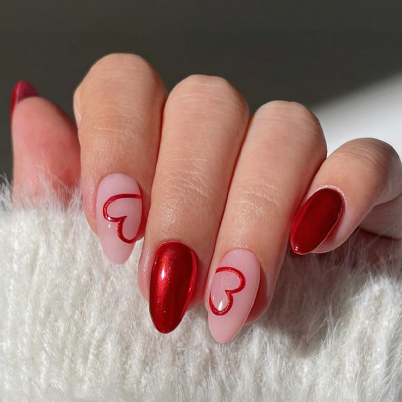 Artificial nail set with romantic heart designs Stornfield