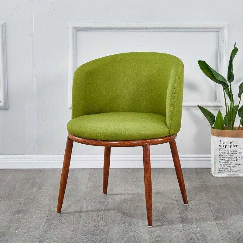 Polster chair with modern curves and comfortable seating surface Stornfield