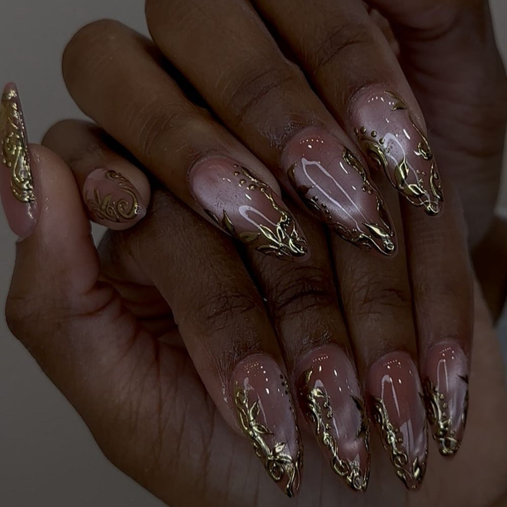 Artificial nails with polka dots Stornfield