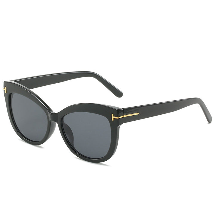 Chic Oversized Cat-Eye Sunglasses Stornfield