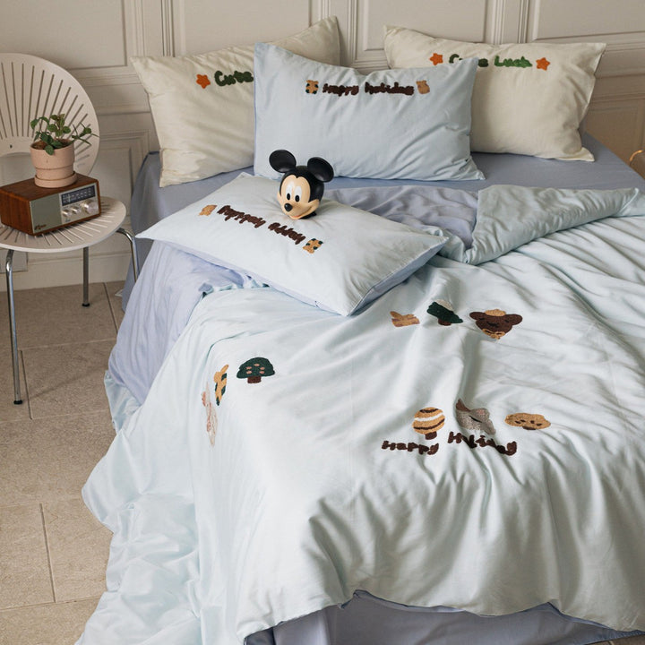 Embroidered Tufted Cotton Duvet Cover Set with Decorative Pillowcases