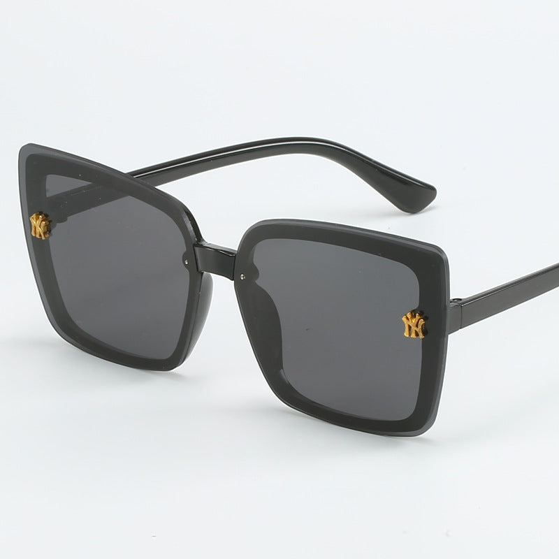 Ladies stylish square sunglasses with elegant details Stornfield