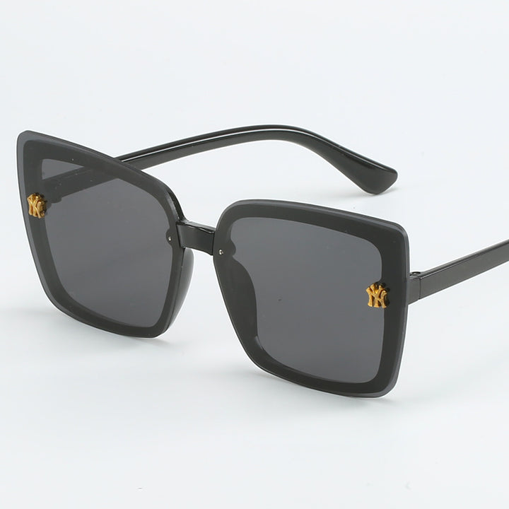 Ladies stylish square sunglasses with elegant details Stornfield