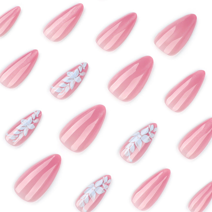 Luxurious artificial nails Stornfield